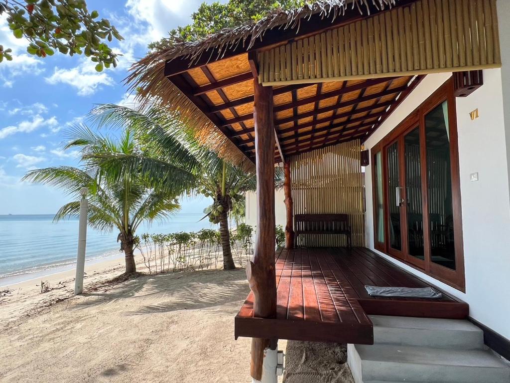 V-View Beach Resort – Koh Phangan